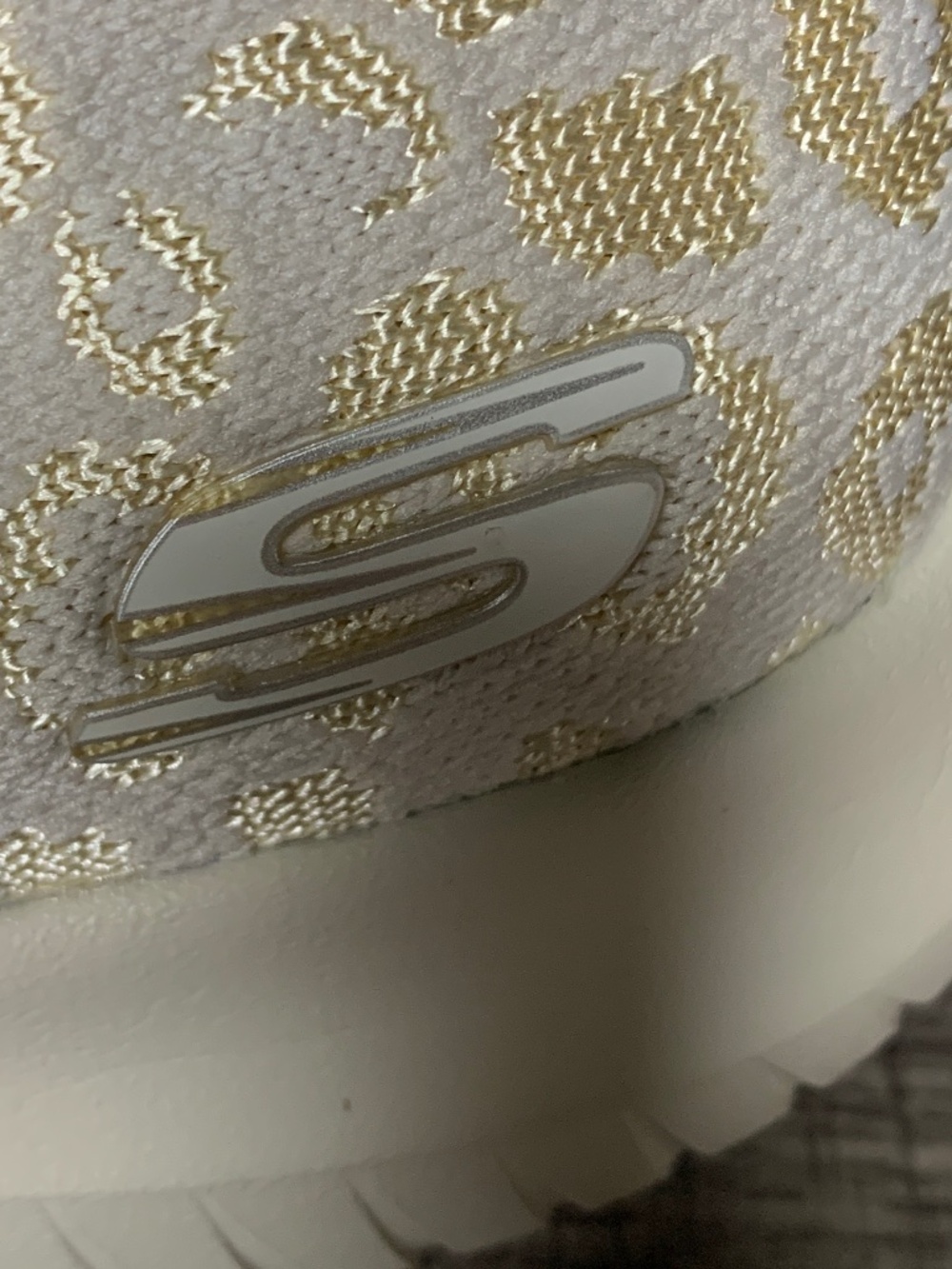 Skechers cream animal print wide fit knit sneaker - Picture 4 of 7